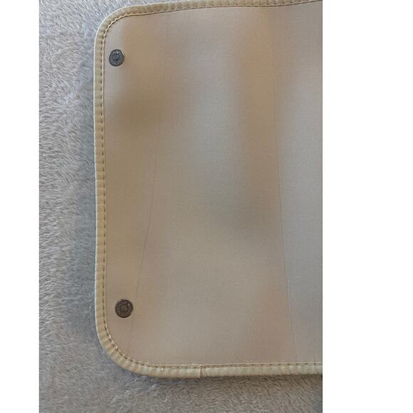 Mokura Heat Resistant Flat Iron Travel Case w/ Detachable Mat Beige - Picture 9 of 9